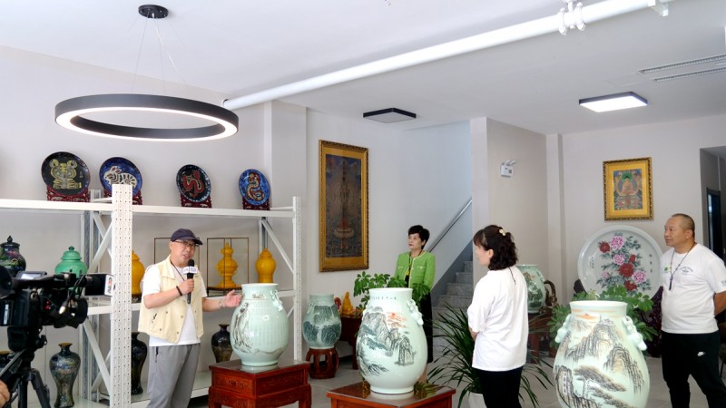 中國文藝名家展覽館淄博館揭牌，落戶淄博博林陶瓷琉璃藝術院